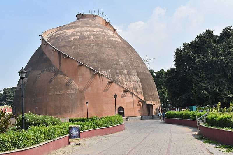 लागू बिजली दर पर कंपनियों ने आपत्ति जतायी