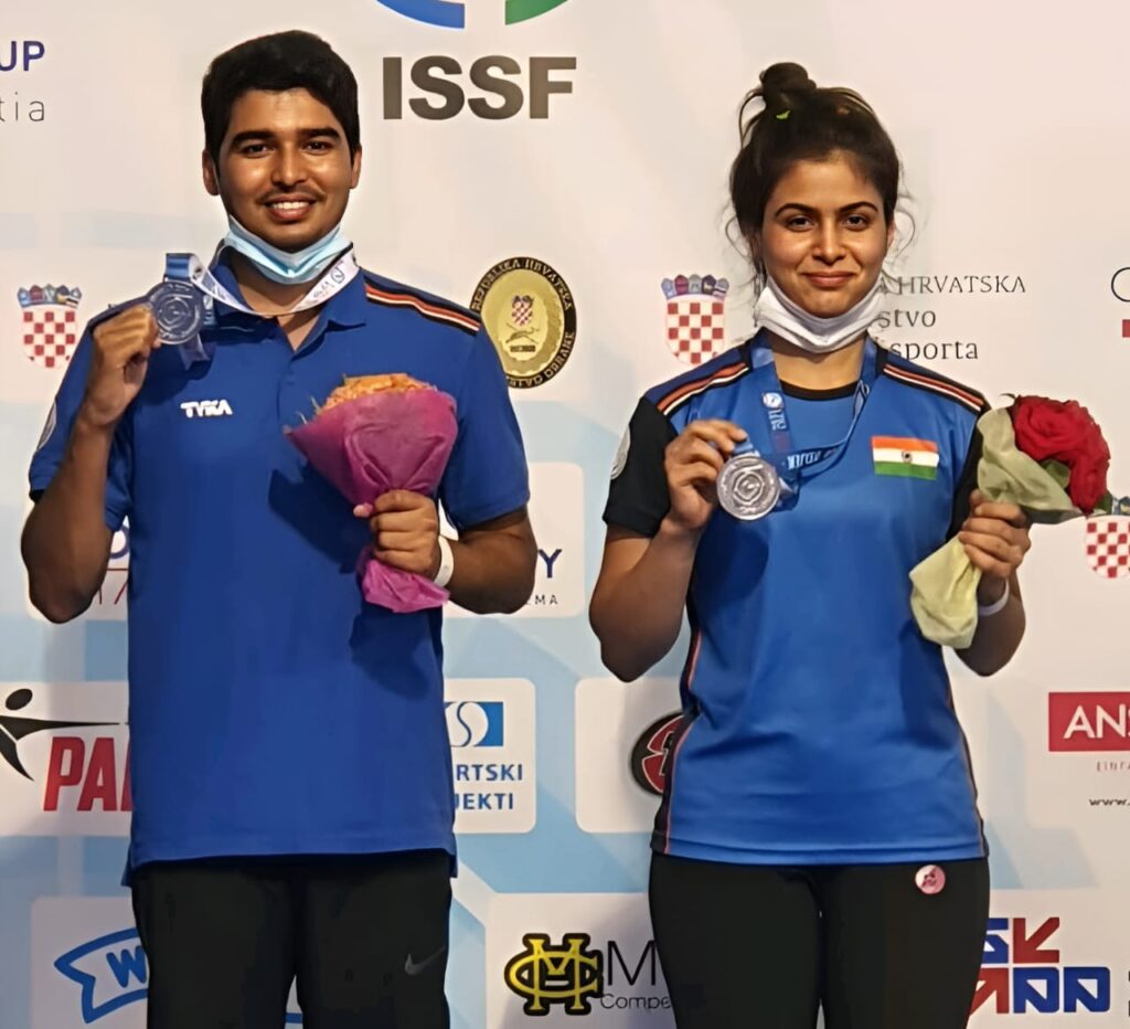 Paris Olympics 2024 : पेरिस में मिली पहली कामयाबी, ‘मनु’ ने देश को दिलाया एक और पदक 2 Paris Olympics 2024 : पेरिस में मिली पहली कामयाबी, ‘मनु’ ने देश को दिलाया एक और पदक