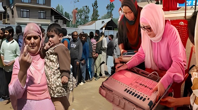 Jammu & Kashmir Election: जम्मू-कश्मीर में पहले चरण की वोटिंग आज, 10 वर्षों के बाद पहली बार हो रहा चुनाव 1 Jammu & Kashmir Election: जम्मू-कश्मीर में पहले चरण की वोटिंग आज, 10 वर्षों के बाद पहली बार हो रहा चुनाव