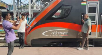 Vande Bharat Express: वंदे भारत ट्रेन का चमकदार रैक पहुंचा भागलपुर जंक्शन, आज होगा ट्रायल रन
