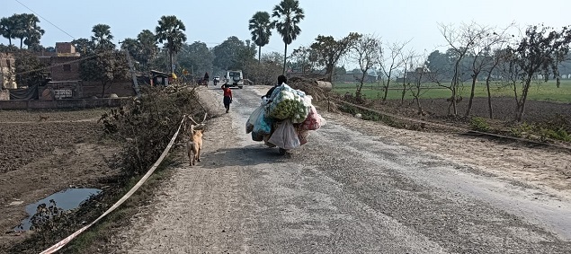 NH 80: टुकड़ों में बन रही सड़क, दो साल में भी पूरा नहीं, जीरोमाइल से कहलगांव तक की राह दुश्वार 1 NH 80: टुकड़ों में बन रही सड़क, दो साल में भी पूरा नहीं, जीरोमाइल से कहलगांव तक की राह दुश्वार