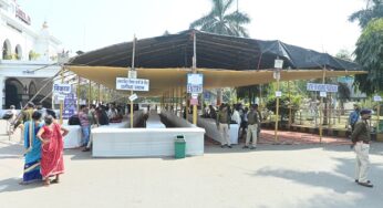 Asansol News: आसनसोल स्टेशन पर कुंभ मेला स्पेशल ट्रेन के यात्रियों को मिल रही बेहतर सुविधा