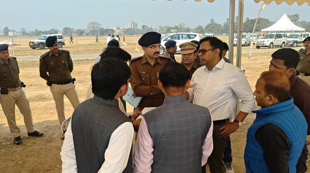 Bhagalpur News: PM नरेंद्र मोदी के कार्यक्रम की तैयारी का स्वास्थ्य मंत्री मंगल पांडेय ने लिया जायजा 1 Bhagalpur News: PM नरेंद्र मोदी के कार्यक्रम की तैयारी का स्वास्थ्य मंत्री मंगल पांडेय ने लिया जायजा