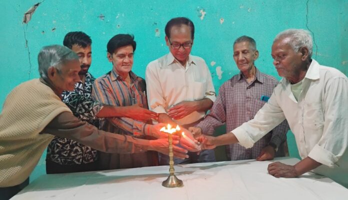 काव्य वसंत समारोह का आयोजन