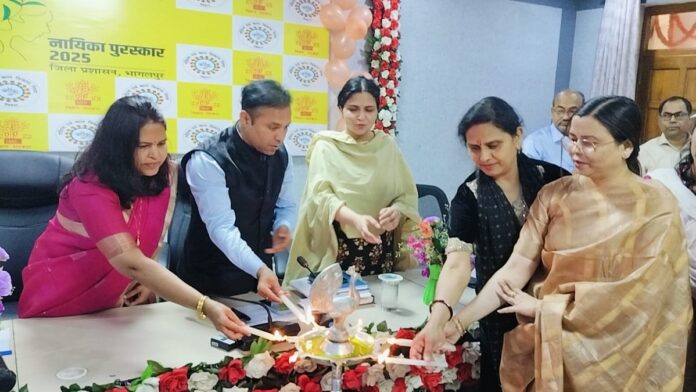 अंतर्राष्ट्रीय महिला दिवस कार्यक्रम का आयोजन अंतर्राष्ट्रीय महिला दिवस कार्यक्रम का आयोजन
