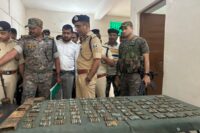 गया में बरामद भारी मात्रा में हथियार और विस्फोटक