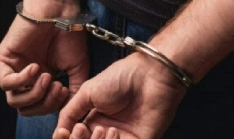 Bihar News: फिल्मी अंदाज में लखीसराय के मंदिर से दबोचा गया कटिहार दियारे का दुर्दांत अपराधी