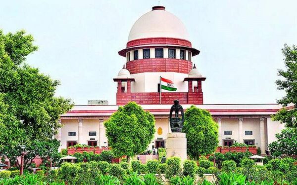 वक्फ अधिनियम के कई प्रावधानों पर रोक, क्या हुआ ‘वक्फ बाय यूजर’ को लेकर सुनवाई में?