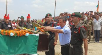 Bhagalpur: शहीद संतोष कुमार को राजकीय सम्मान के साथ अंतिम विदाई, गांव में उमड़ा जनसैलाब