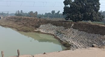 Bihar News: बिहार के इस नदी का तटबंध क्षतिग्रस्त, डेढ़ दर्जन गांवों पर मंडरा रहा बाढ़ का खतरा, ग्रामीण भयभीत