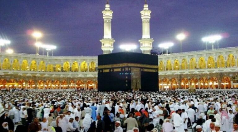 Haj Yatra 2025: झारखंड से सिर्फ 1307 लोग जाएंगे हज पर, लगातार कम हो रही यात्रियों की संख्या, जानें बड़ी वजह