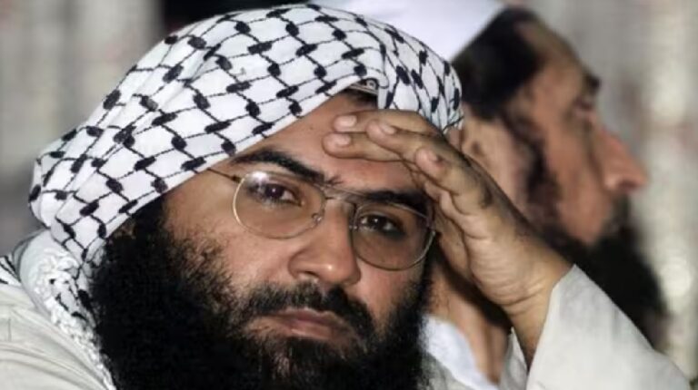 ‘काश मैं भी मारा जाता’; ऑपरेशन सिंदूर में परिवार के खात्मे से बौखलाया आतंकी मसूद अजहर, जारी की भावुक चिट्ठी ‘काश मैं भी मारा जाता’; ऑपरेशन सिंदूर में परिवार के खात्मे से बौखलाया आतंकी मसूद अजहर, जारी की भावुक चिट्ठी