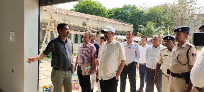 श्रम संसाधन के सचिव पहुंचे भागलपुर