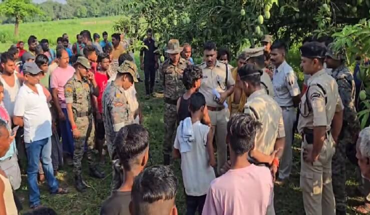 Bihar Crime: भागलपुर में आम के बगीचे में पेड़ से लटका मिला शव, परिजनों ने जताई हत्या की आशंका