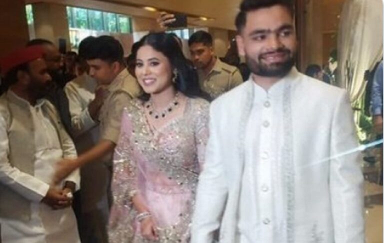 क्रिकेटर रिंकू सिंह और सांसद प्रिया सरोज की सगाई की पहली झलक वायरल, हाथ थामे नजर आए कपल