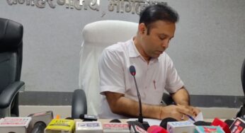 Bhagalpur News: मतदाता सूची में गड़बड़ी पर कार्रवाई तय, जिलाधिकारी ने दिए सख्त निर्देश