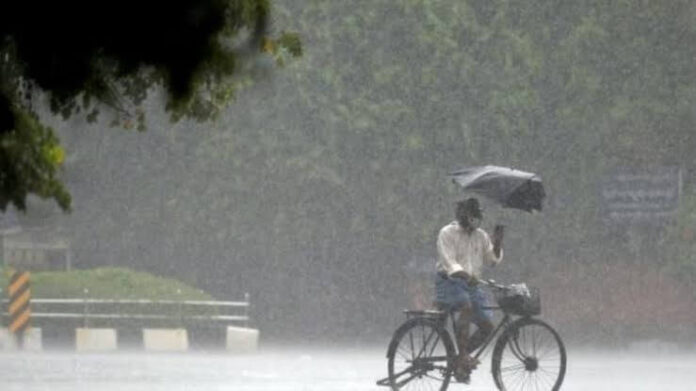 भारत के कई हिस्सों में बारिश का अलर्ट
