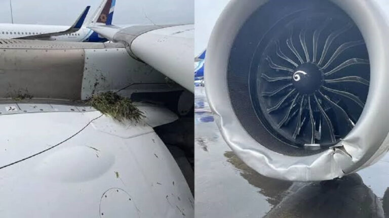 Mumbai Airport: रनवे पर फिसला Air India का प्लेन, फट गए तीनों टायर Mumbai Airport: रनवे पर फिसला Air India का प्लेन, फट गए तीनों टायर