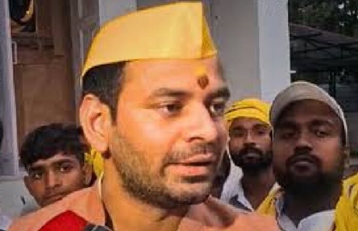 तेज प्रताप का भाई बीरेंद्र पर कटाक्ष