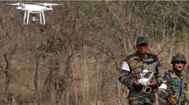 Ulfa Drone Attack: क्या उल्फा के शिविर पर हुआ ड्रोन हमला? उग्रवादी संगठन के दावे पर सेना ने साफ किया रुख Ulfa Drone Attack: क्या उल्फा के शिविर पर हुआ ड्रोन हमला? उग्रवादी संगठन के दावे पर सेना ने साफ किया रुख