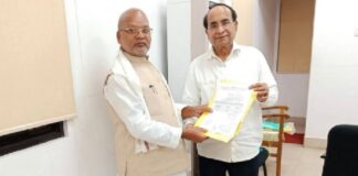 नाराज नीतीश ने बांटे सिंबल