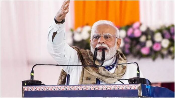 पीएम मोदी का कांग्रेस पर वार