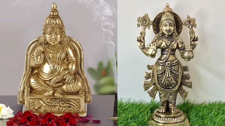 Dhanteras 2025: धनतेरस पर खरीदें ये 5 शुभ वस्तुएं, मां लक्ष्मी की कृपा से घर में बढ़ेगा सुख और समृद्धि Statue of Lord Dhanvantari